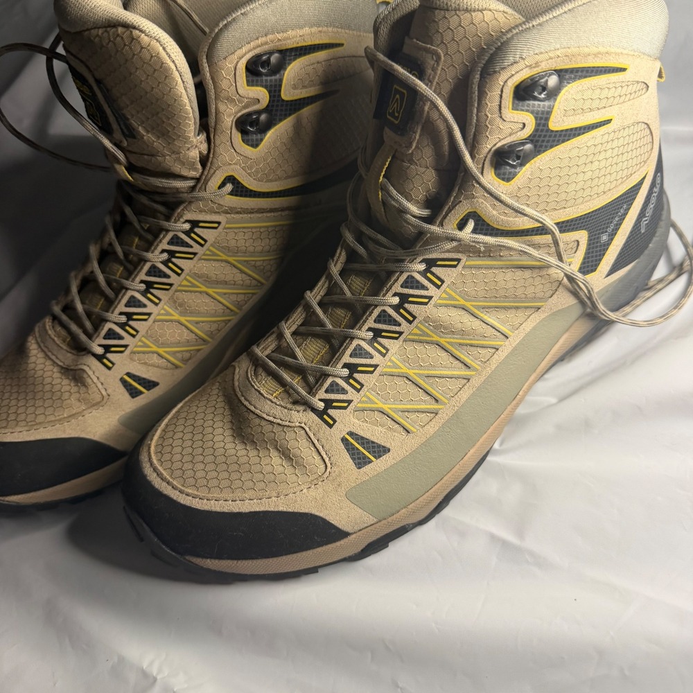 Asolo Women Grid Mid GV Hiking Boots 9.5 Gore-Tex Waterproof Vibram Tan Yellow